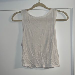 Open back tank aerie